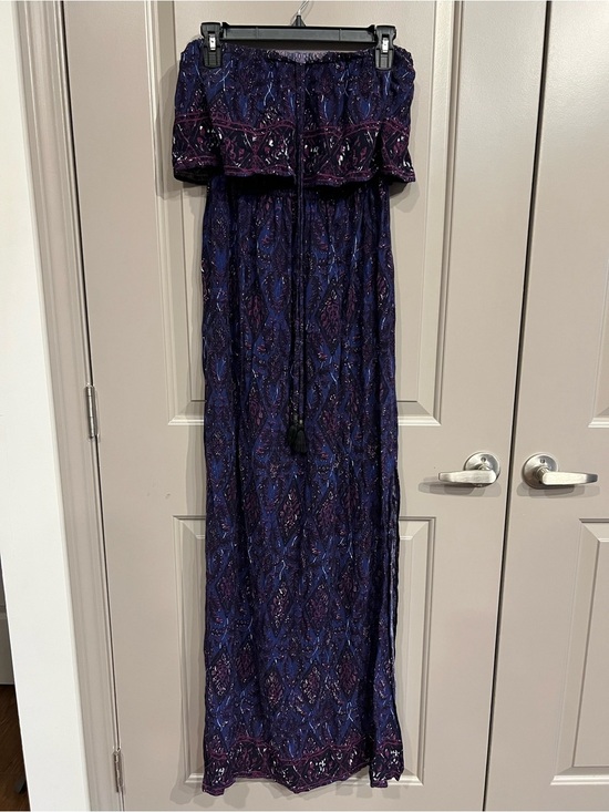 Forever 21 Dresses & Skirts - Forever 21 Purple and Navy Printed Strapless Flowy Maxi Dress